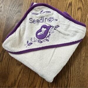Young Living Seedlings hooded baby towel